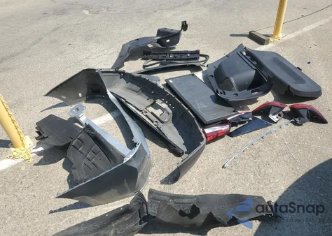 2023 Chevrolet Equinox Lt z USA, uszkodzony, nr VIN 3GNAXJEG6PL190340